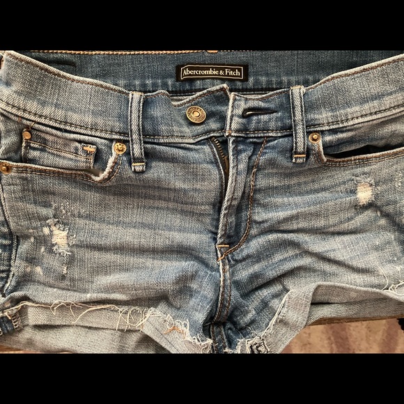 Abercrombie & Fitch Jean Shorts - Picture 4 of 4